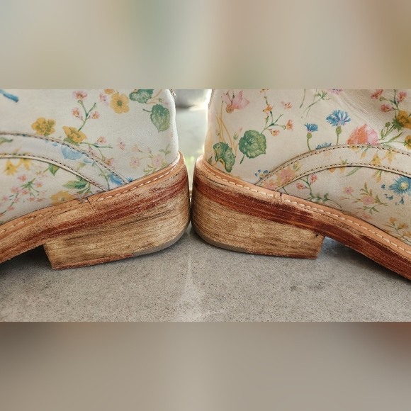 Free People Floral Combat Boots - Cream and Blue - Picture 5 of 16